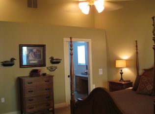 1516 W Powder Ct, Eagle, ID 83616
