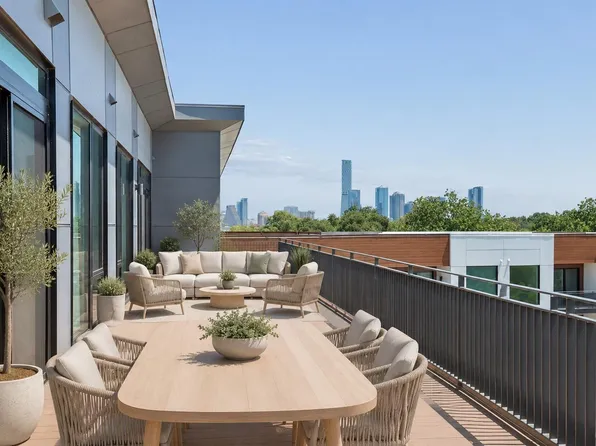 2209 S 1st St #409, Austin, TX 78704