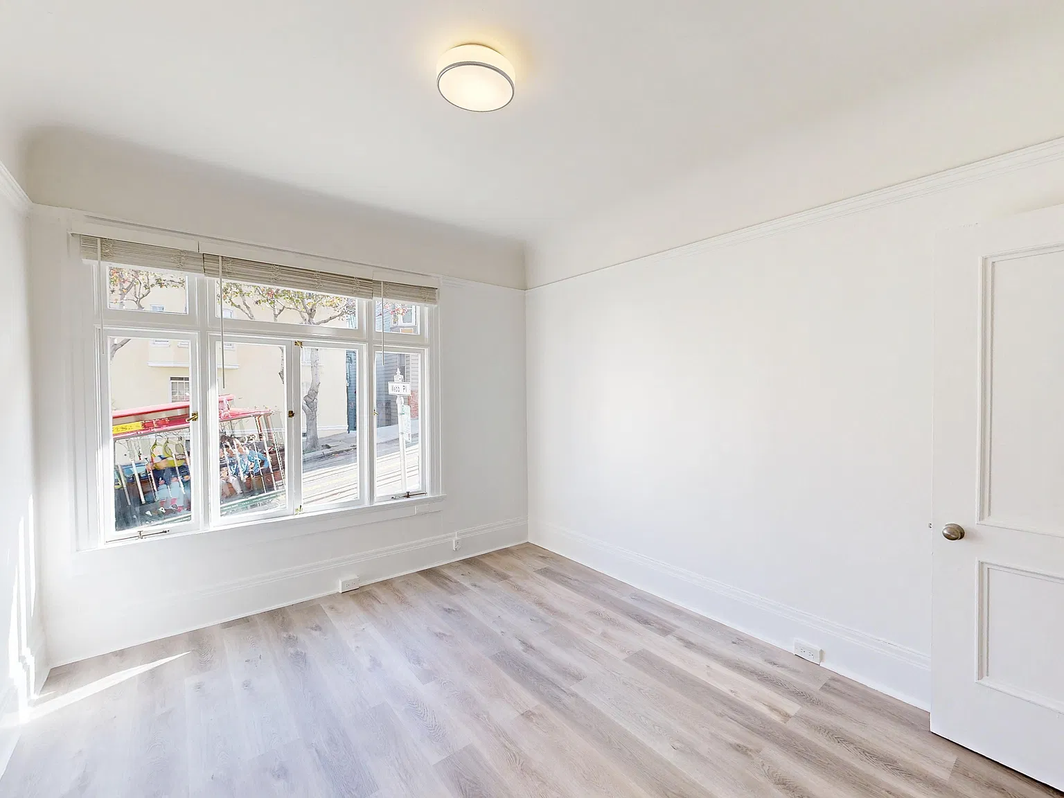1753 Mason Street — Photo 2