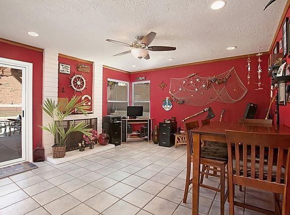 4th image of 1445 Darwin Dr