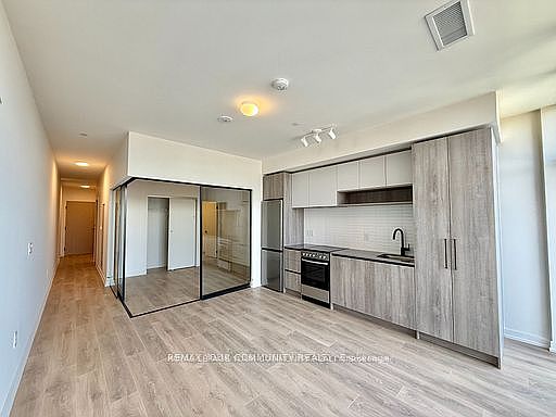 1st image of 181 Sterling Rd #7