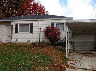 11308 E Highridge Dr, Independence, MO 64052
