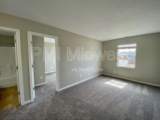 8014 Harshaw Dr — Photo 45