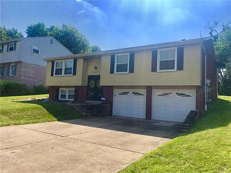 1st image of 710 Twin Oak Dr