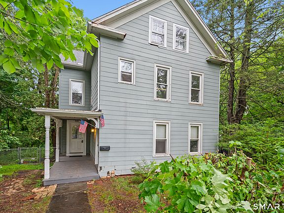 2nd image of 220 Murray Street