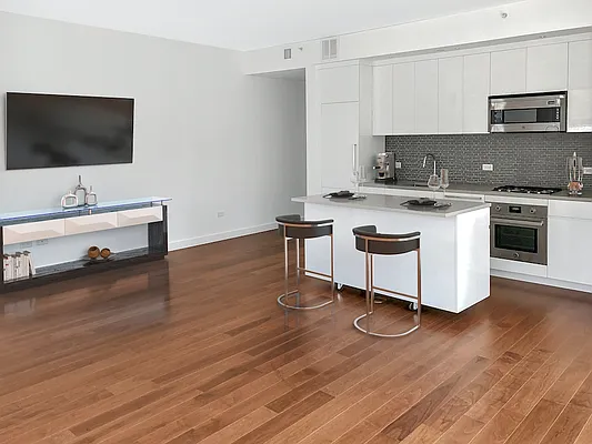 Rented by Bozzuto Management | media 18