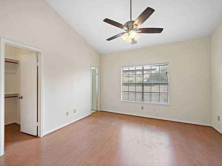7941 Knight Rd #20 — Photo 5