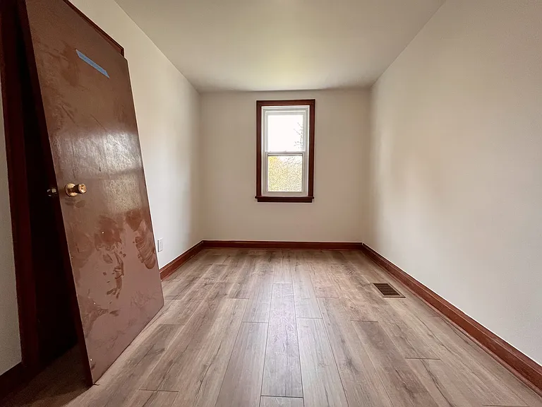 34 Hodge St — Photo 10