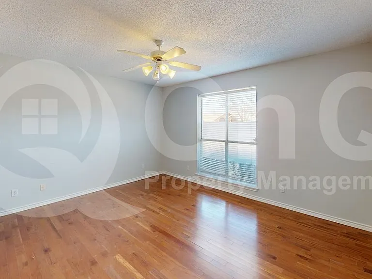 8109 Dock St — Photo 14