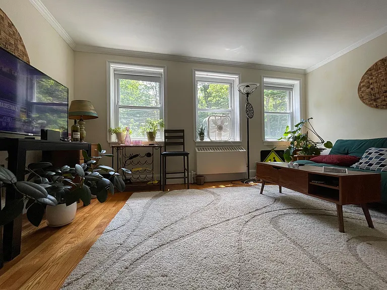 98 Morton St #60C — Photo 4