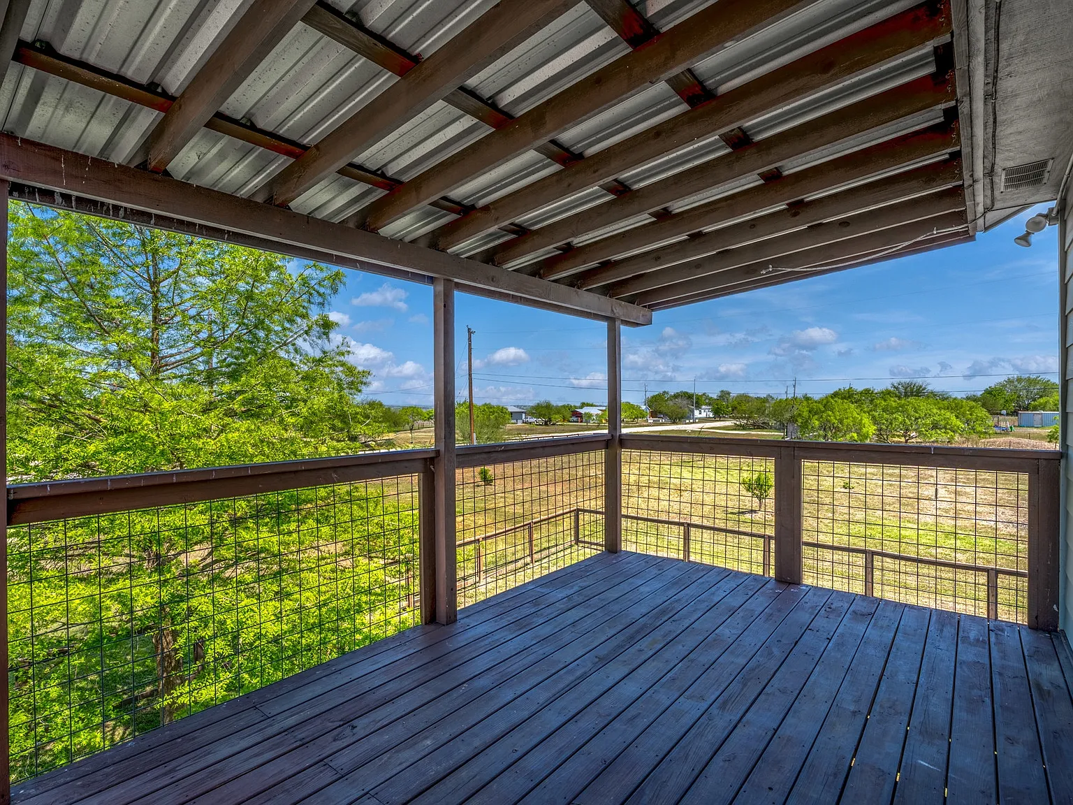 2 bed, 925 sqft, $1,500 — Photo 4