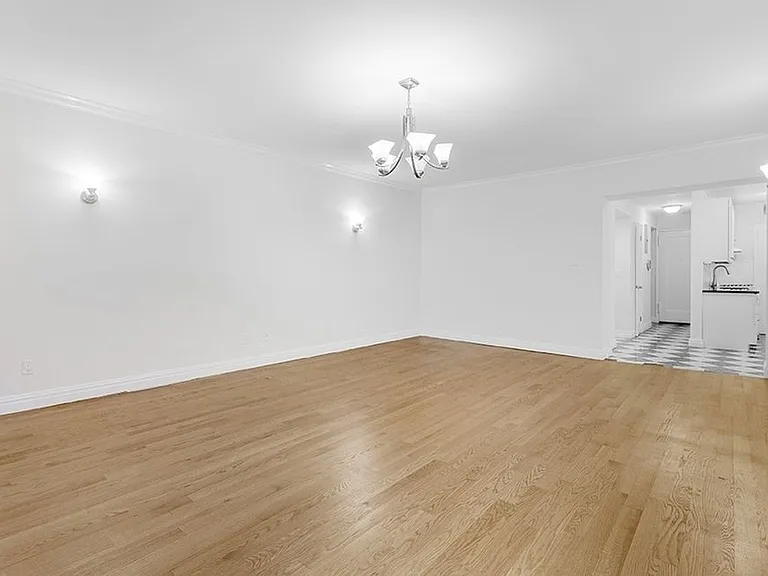330 E 58th St #3E — Photo 2