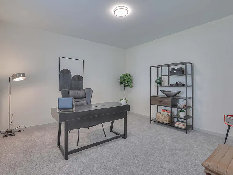 The Flats at Laurel & Pine — Photo 16