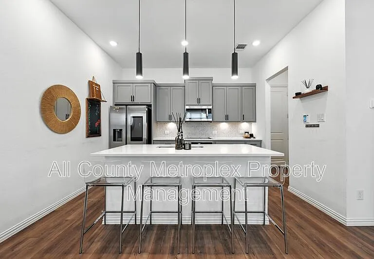 7513 Laburnam Rd — Photo 6
