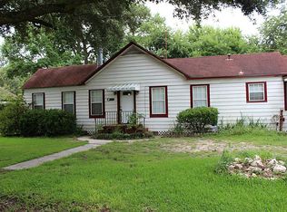 511 Pearl St, Baytown, TX 77520