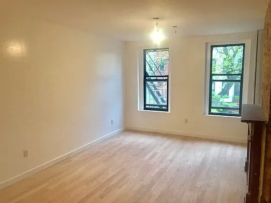 Rented by Brooklyn Bridge | media 29