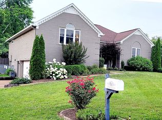 2633 Blair Park Cir, Thompsons Station, TN 37179