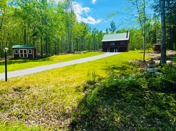 1180 Great Moose Drive, Hartland, ME 04943