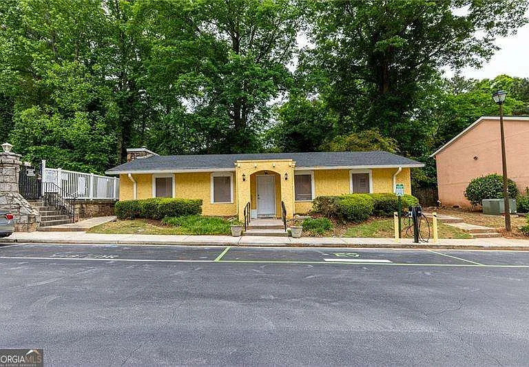 2398 Lawrenceville Hwy #H-U — Photo 28