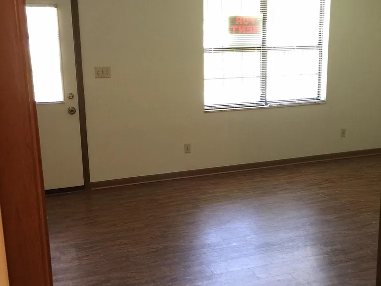 1530 Diederich Blvd #6 — Photo 6