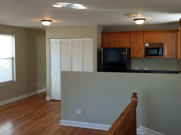 3rd image of 1411 E 71st Pl #3