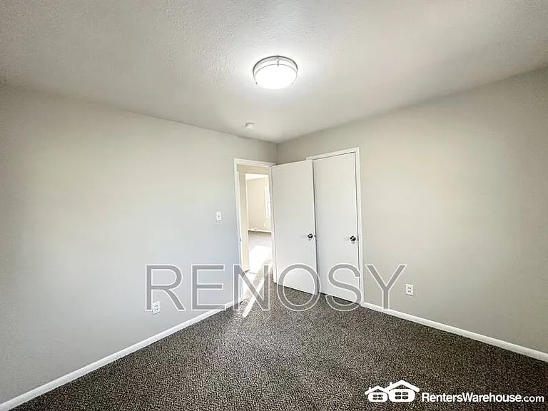 3315 SE 4th St — Photo 11