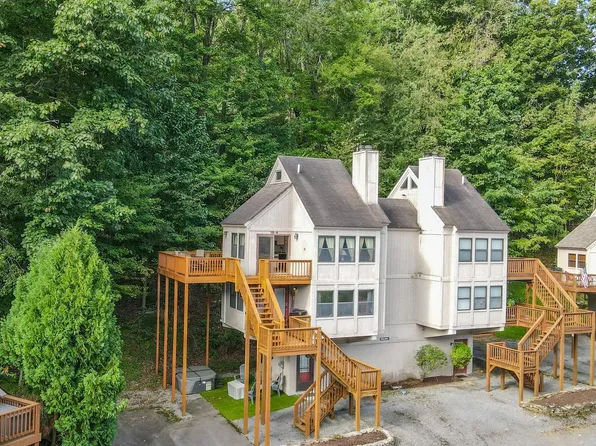 127 Jeffrey Ln #4, Oakland, MD 21550