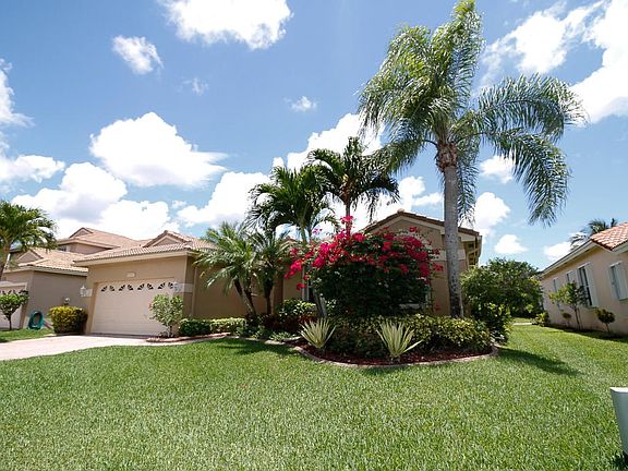 PROFESSIONALLY LANDSCAPED