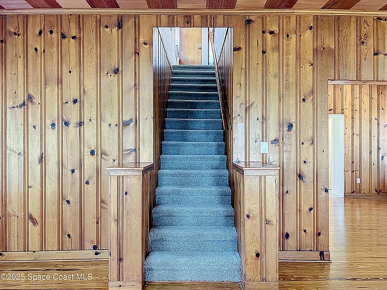 2811 N Indian River Dr — Photo 20