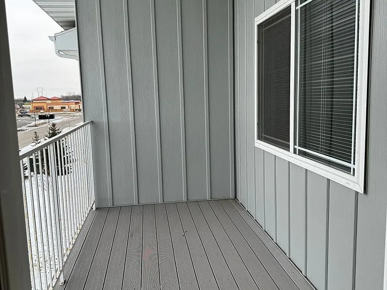 West Lake II Apartments — Photo 71