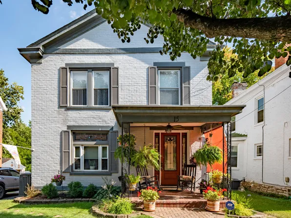 15 W Walnut St, Southgate, KY 41071