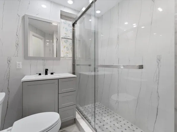 2321 John F Kennedy Boulevard image 11 of 14