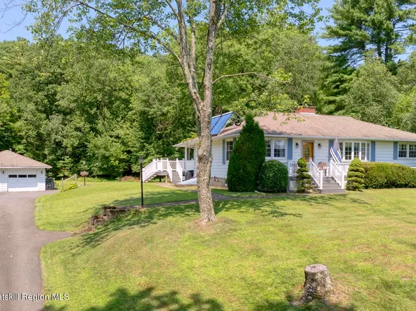 111 Main Street, Lake Katrine, NY 12449