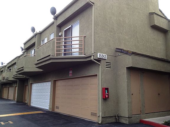 2 Car Garage
