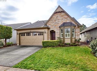 654 Tukwila Dr, Woodburn, OR