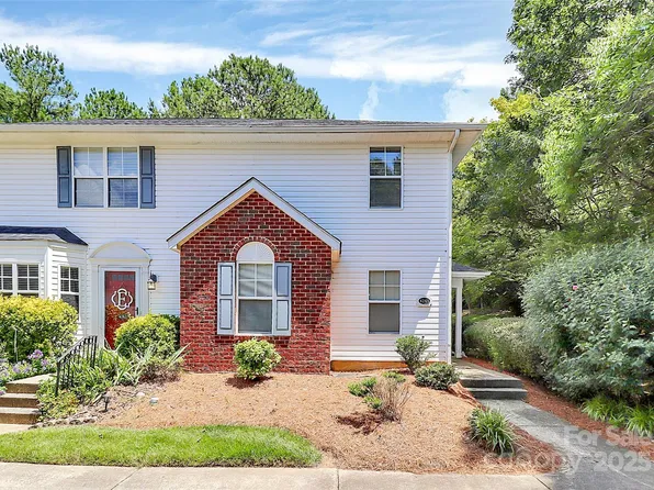 4263 Melrose Club Dr, Matthews, NC 28105