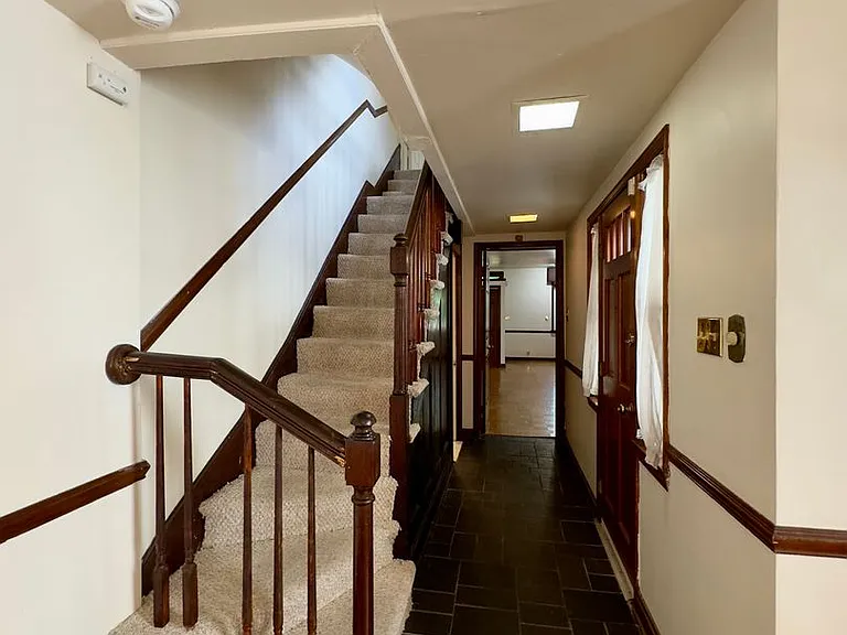 331 S Ann St — Photo 12