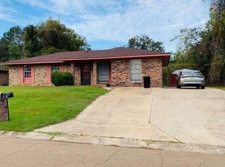 5 Preston Ct, Natchez, MS 39120