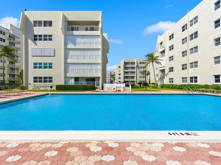 3520 S Ocean Blvd #F405 — Photo 24