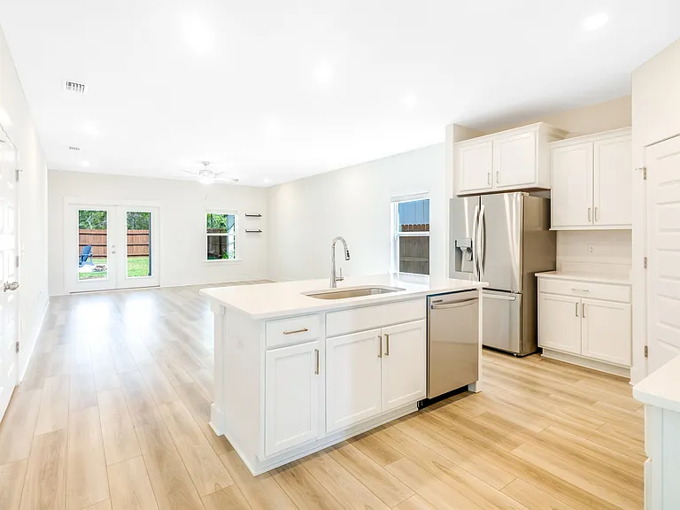 5320 Cornwall Dr — Photo 13