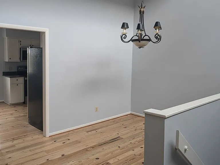 22 Royal Oak Dr — Photo 18