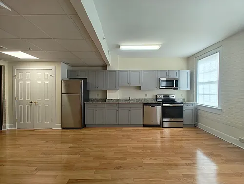 Floor plan B-105