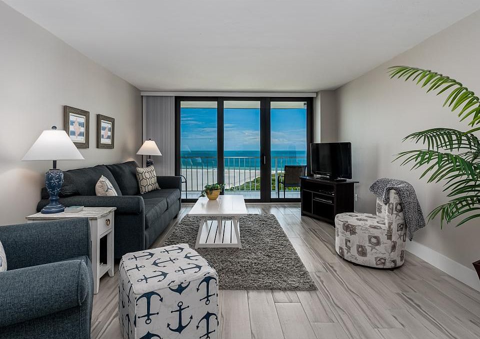 1st image of 380 Seaview Ct APT 1605