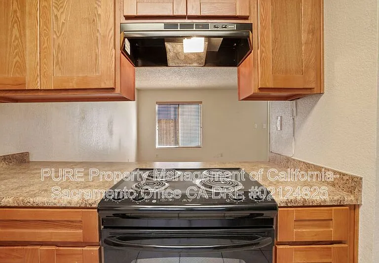 317 U St #2 — Photo 10