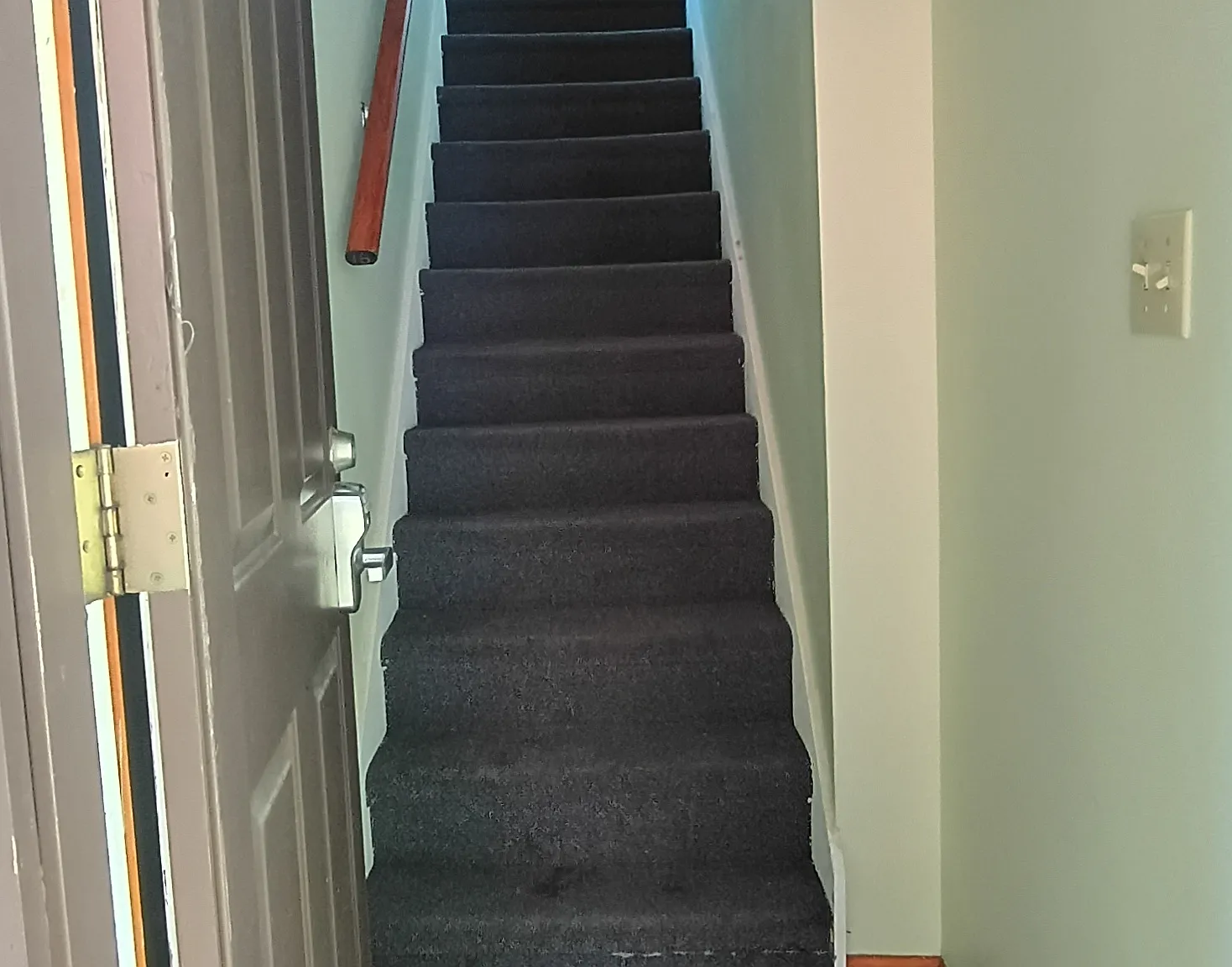 10 Chesterfield Rd — Photo 3