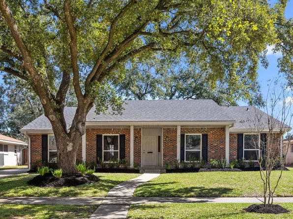 9427 Braewick Drive, Houston, TX 77096