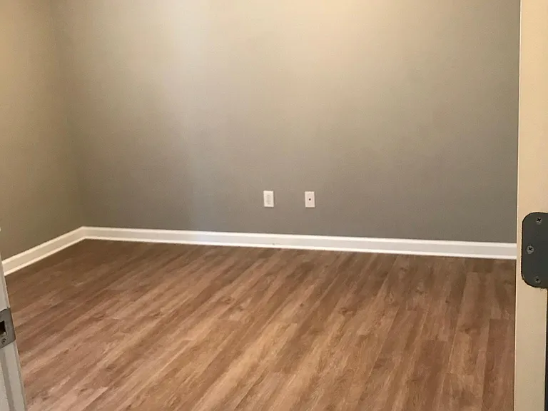 134 Highview Cv — Photo 18