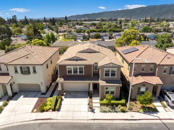 712 Baxter Way, Gilroy, CA 95020
