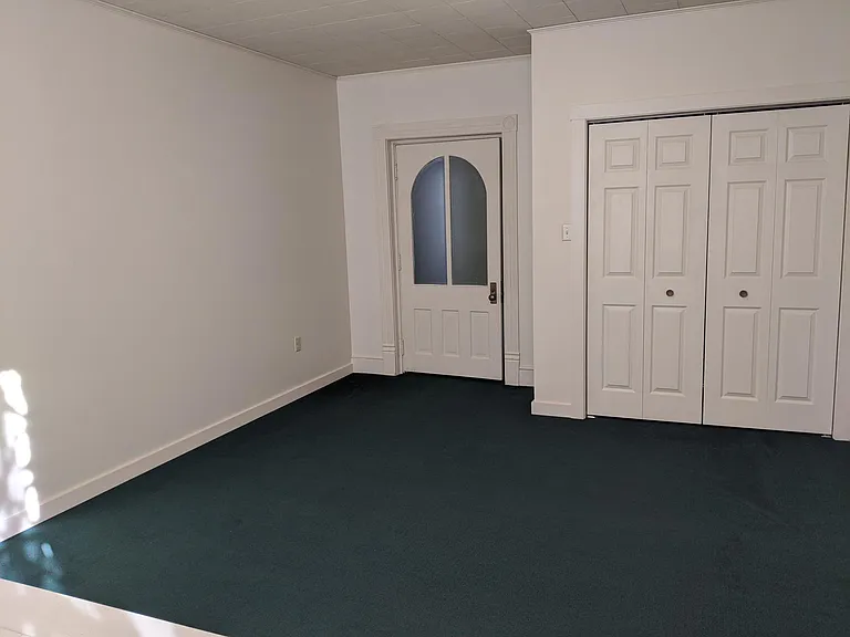 412 Main St — Photo 7