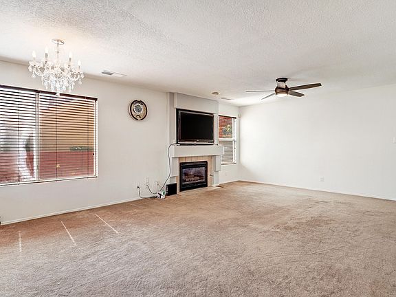 5th image of 8201 Calle Ensueno NW